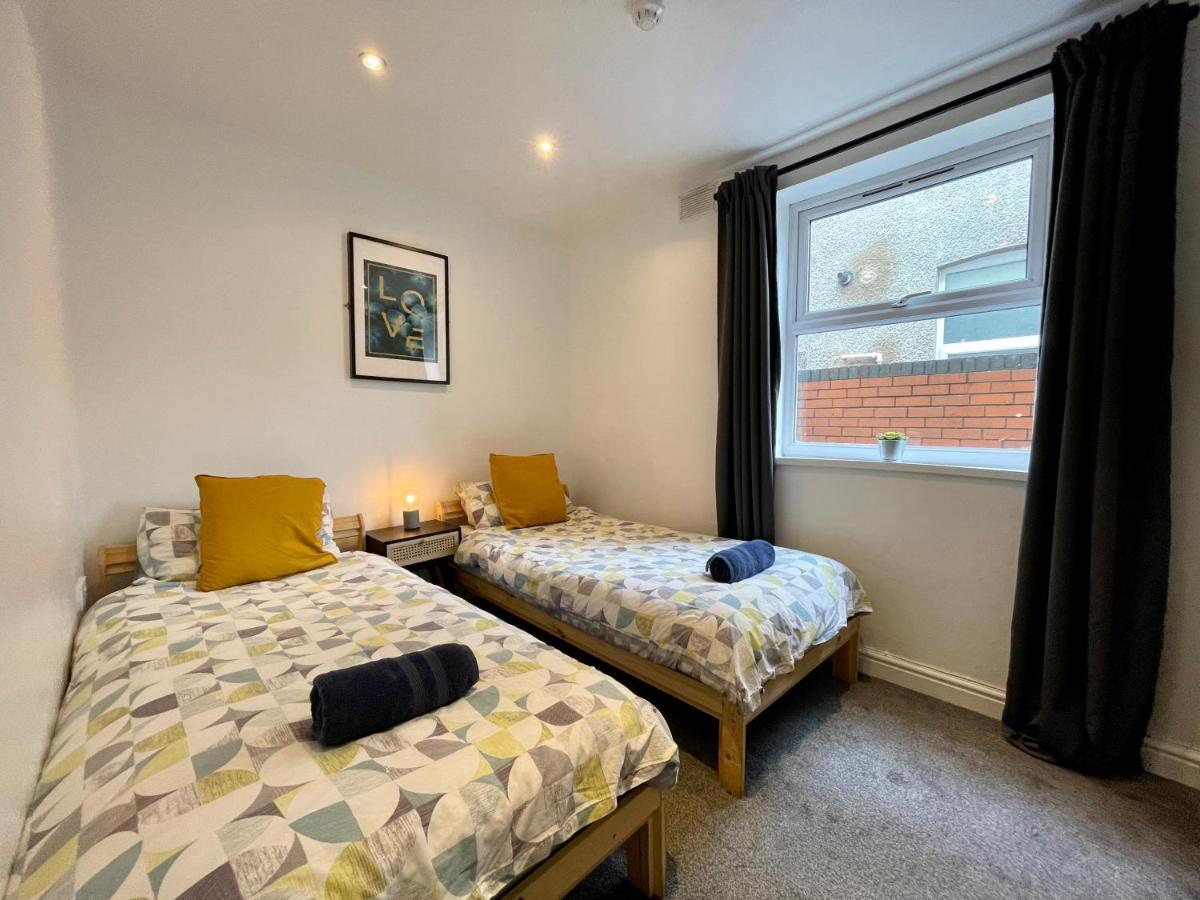 6 Person Apartment In City Centre Cardiff Dış mekan fotoğraf