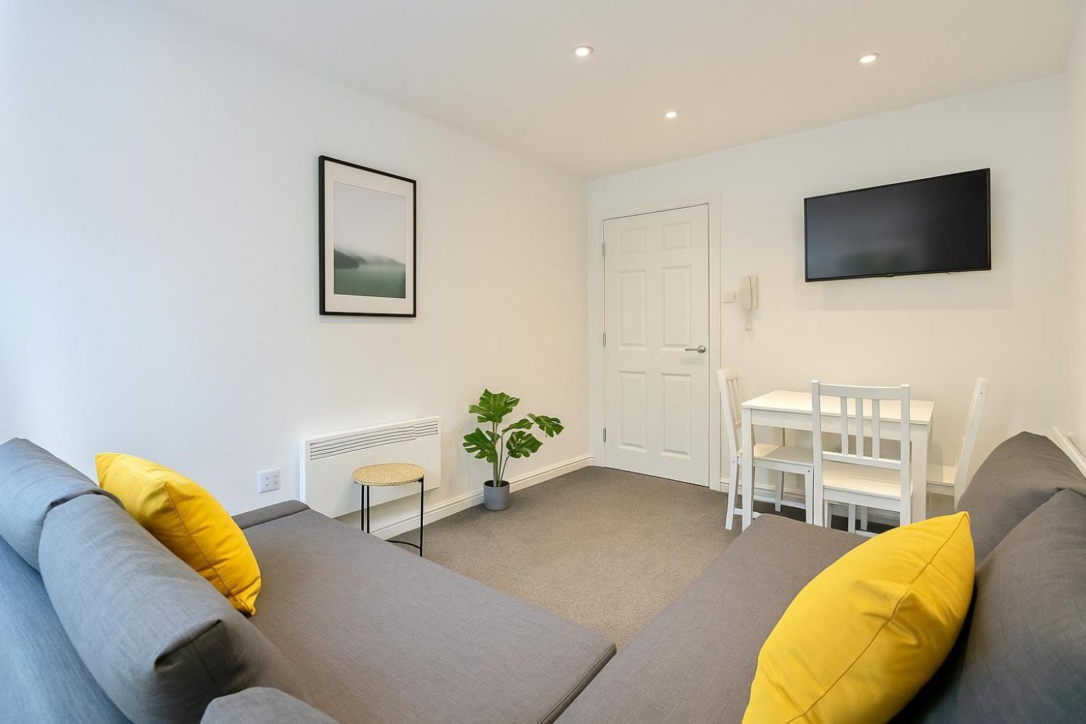 6 Person Apartment In City Centre Cardiff Dış mekan fotoğraf